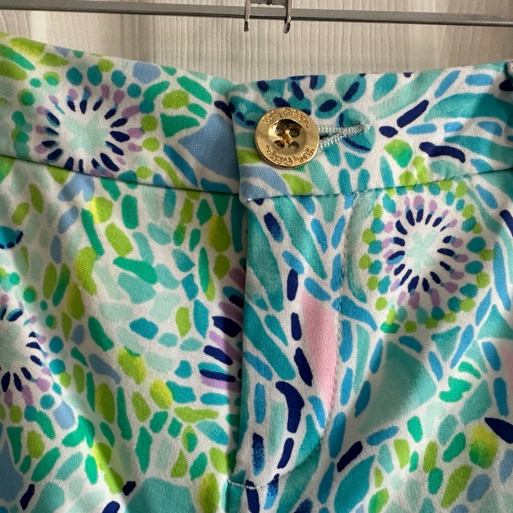Lilly Pulitzer shorts - Picture 2 of 4